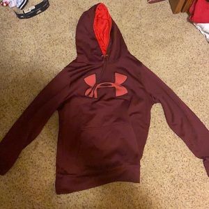 UA sweatshirt
